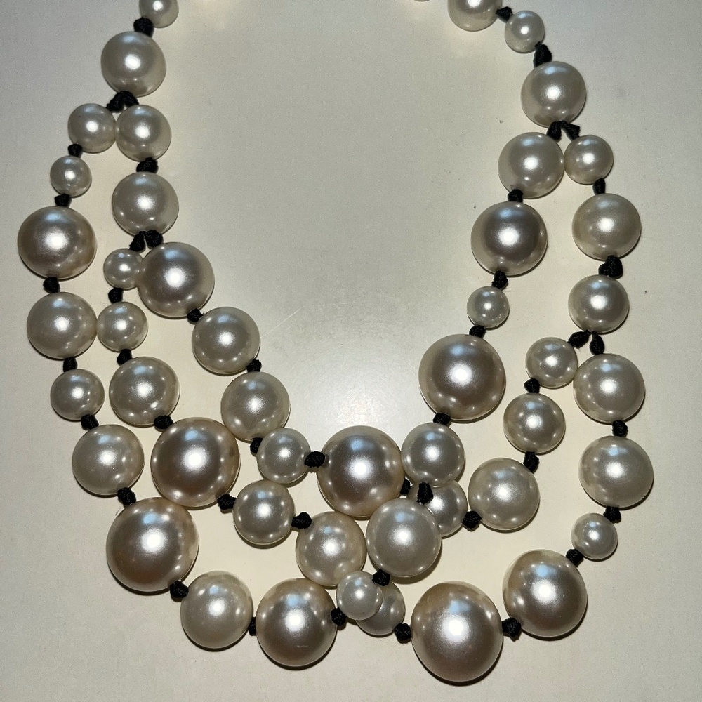 Sabika Large 3 Strand Pearl Necklace